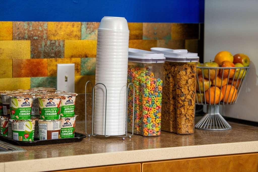 Days Inn By Wyndham Coeur D'Alene Nhà hàng bức ảnh