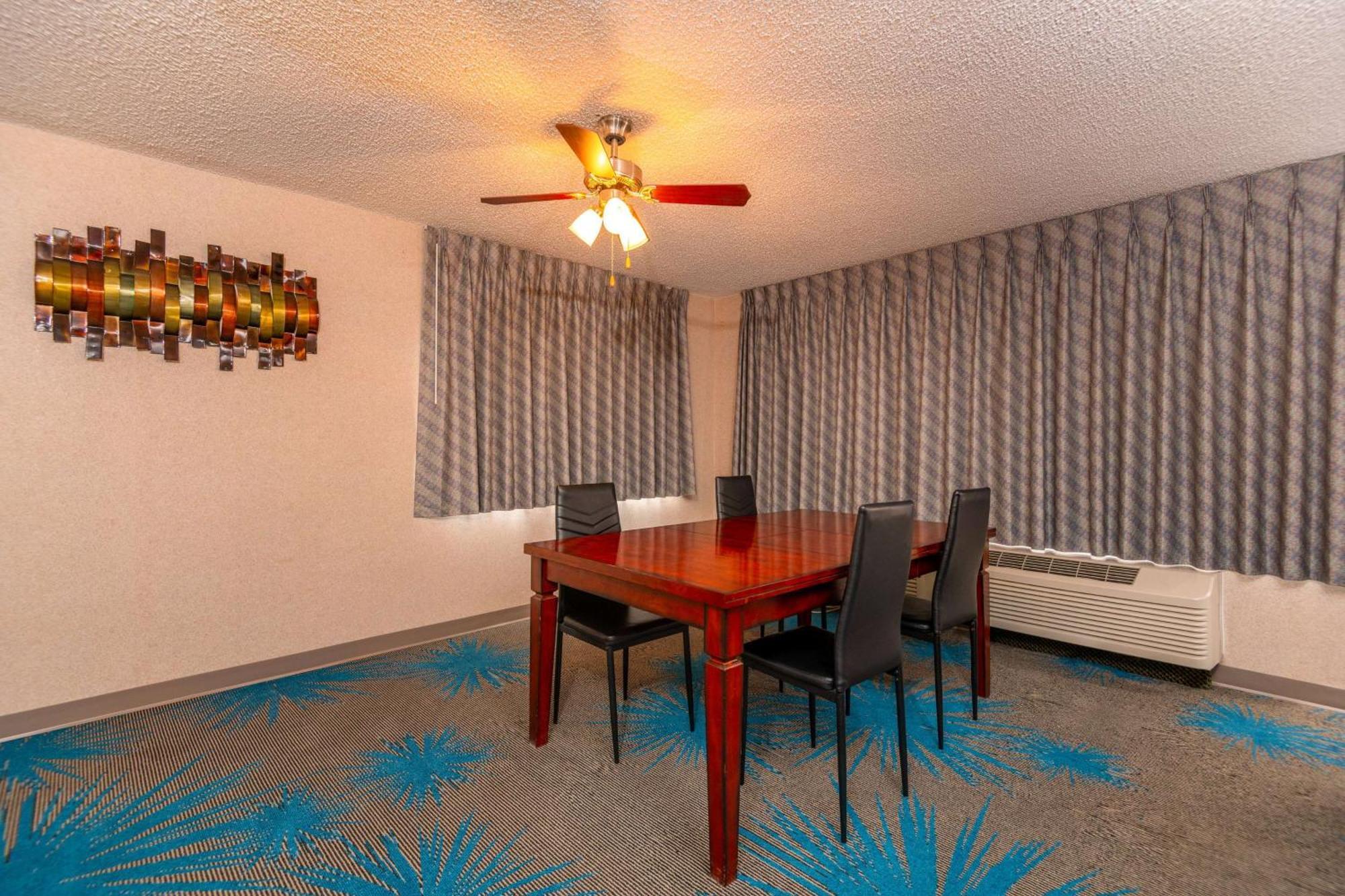 Days Inn By Wyndham Coeur D'Alene Ngoại thất bức ảnh