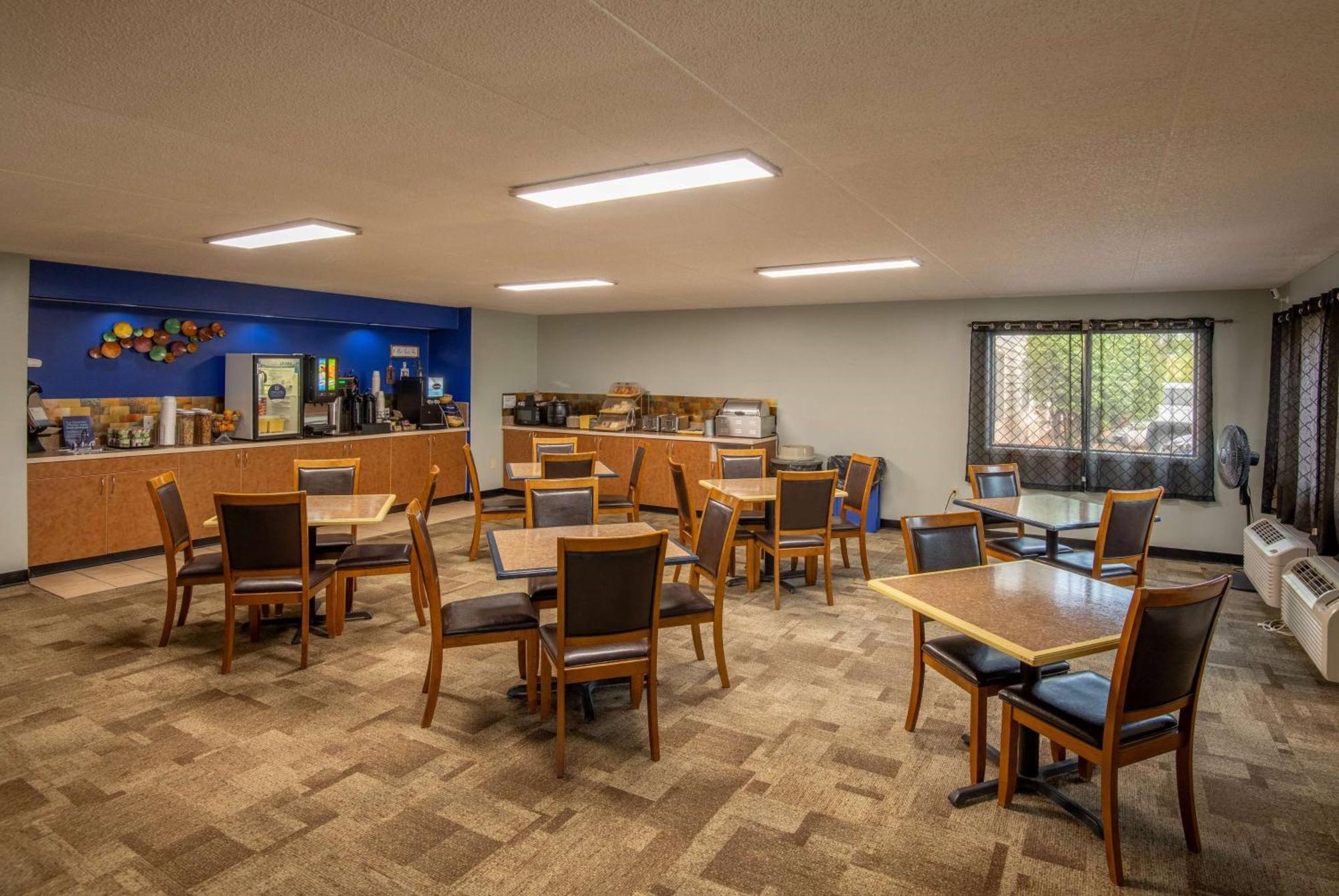Days Inn By Wyndham Coeur D'Alene Ngoại thất bức ảnh