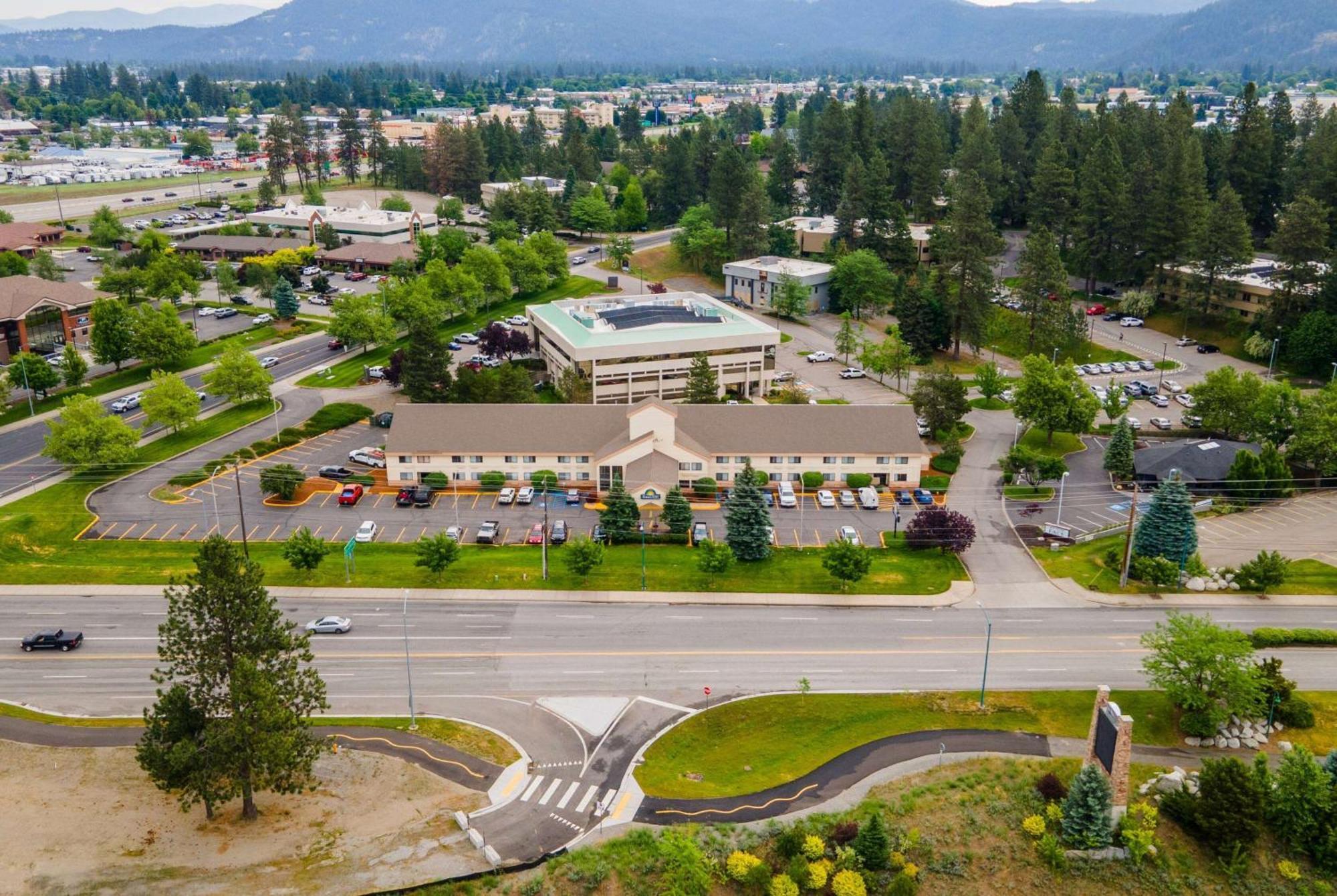 Days Inn By Wyndham Coeur D'Alene Ngoại thất bức ảnh
